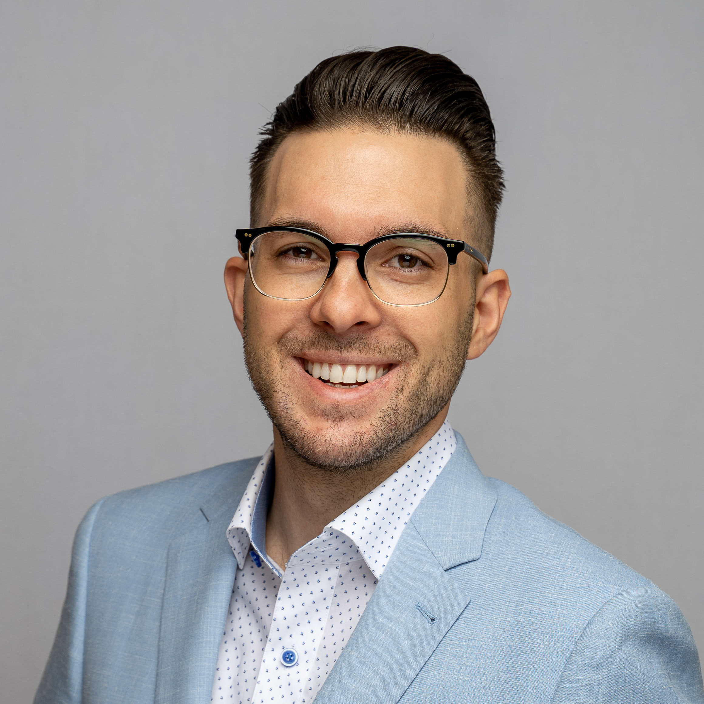 DR. Michael Verbora